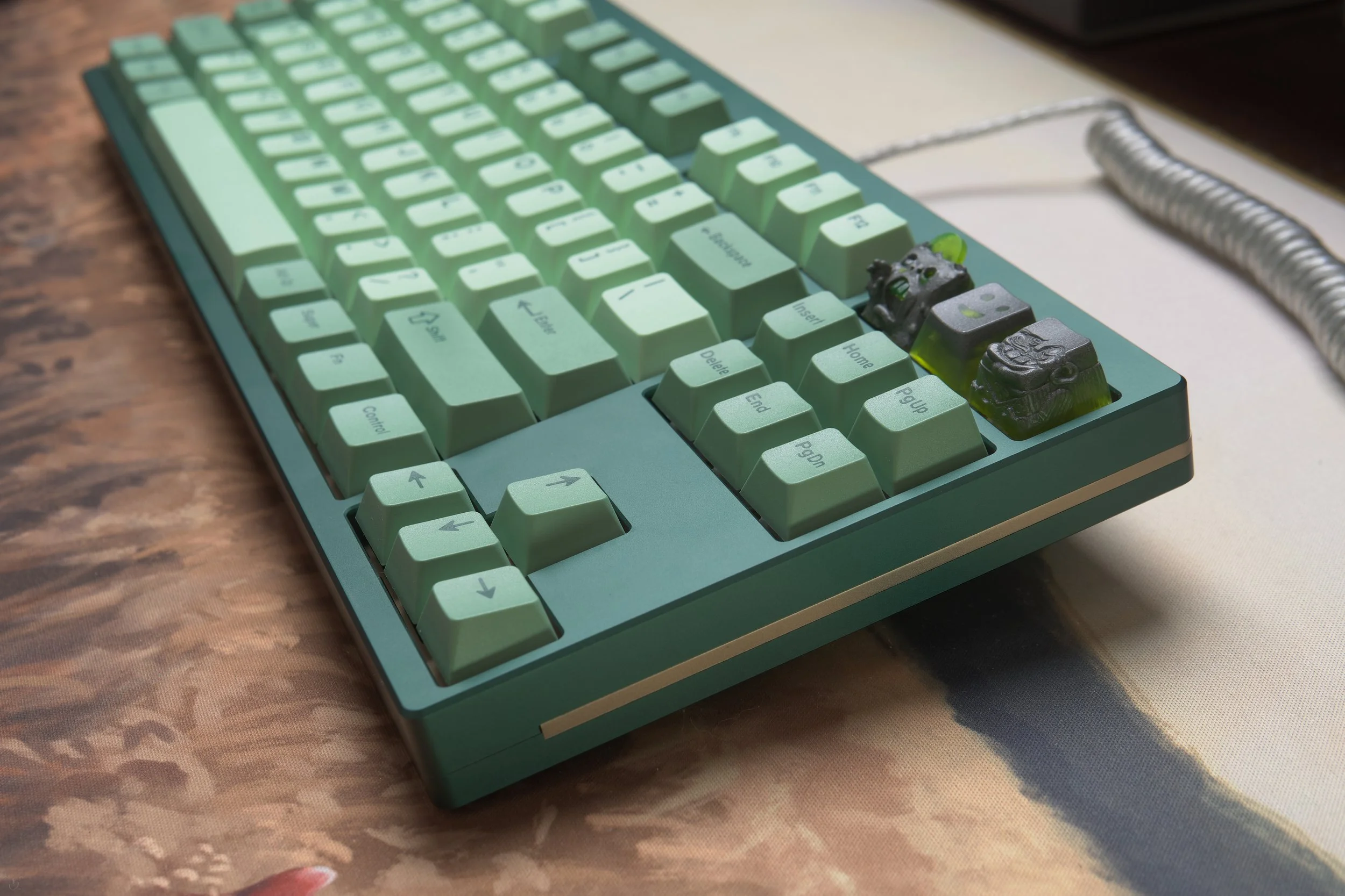 Keycult No. 1 TKL (NovelKeys partnership) — Lightning Keyboards